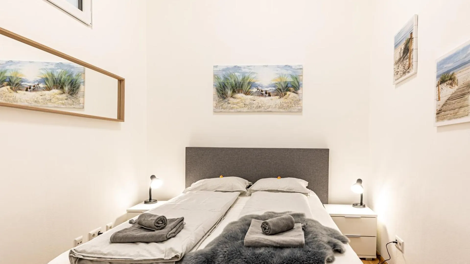 Modern Vienna By Jr City Apartments 0*,